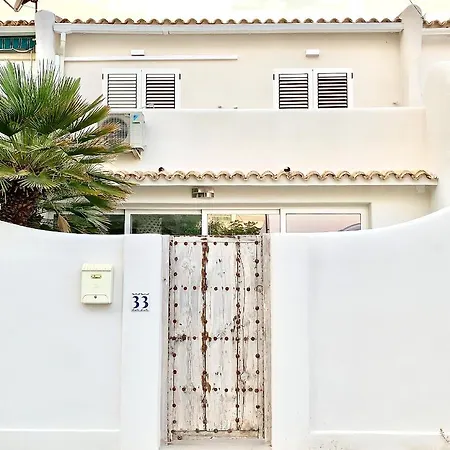 Alohamakani Beachhouse * Dénia